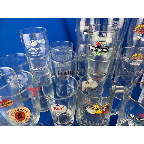 72 - Very Large Collection of Advertising Beer and Whisky Glasses- Great Variety - Breweriana Advertising... 