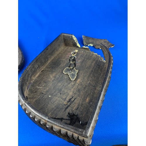 86 - Vintage Hand Carved Ebony Box with African Design  a/f