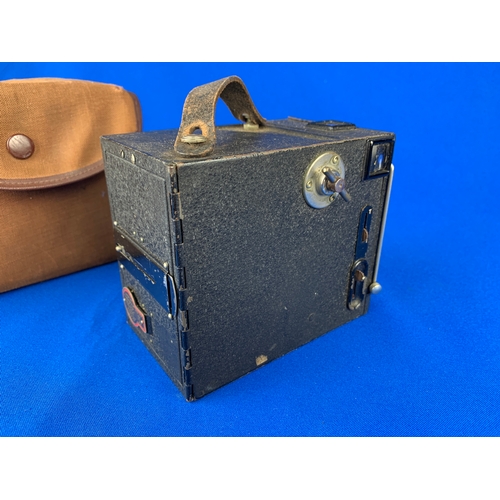 234 - Late 1920's Houghton-Butcher Ensign All Distance Camera with Carry Case