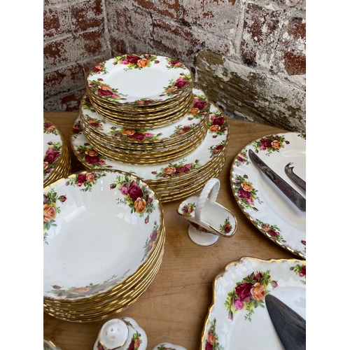 36 - Very Large Royal Albert Old Country Roses Dinner & Tea Service Inc. Ashtray, Cake Slice, Cheese Kniv... 