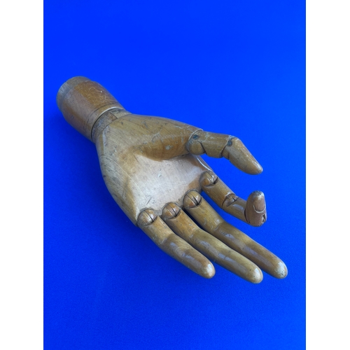 392 - Victorian Articulated Wooden Hand Possibly Prosthetic