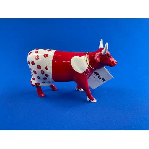 201 - Cow Parade Figure. Moocho Amore