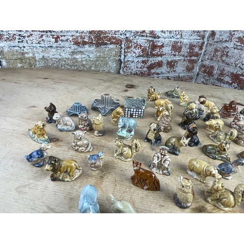 385 - Large Quantity Of Wade Whimsies & Other Miniature Figures