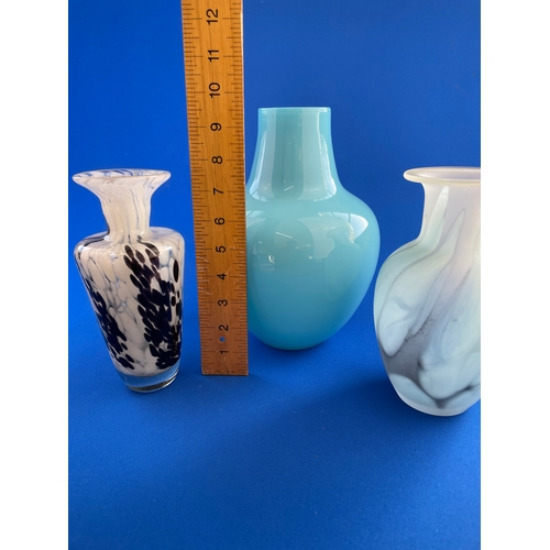 128 - Trio Of Vintage Art Glass Vases