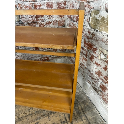 484 - Vintage Folding Shelves / Bookcase. Ideal For Market Traders