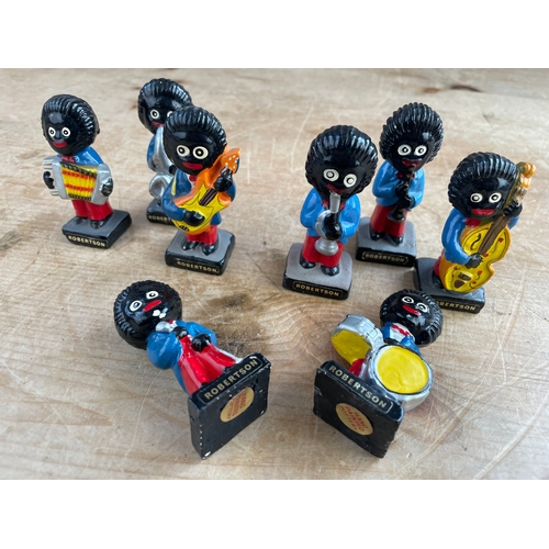 102 - Set Of 8 Robertson's Golly Band, Han Painted Figures.