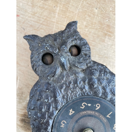 405 - Vintage Owl Clock With Moving Second Eyes a/f