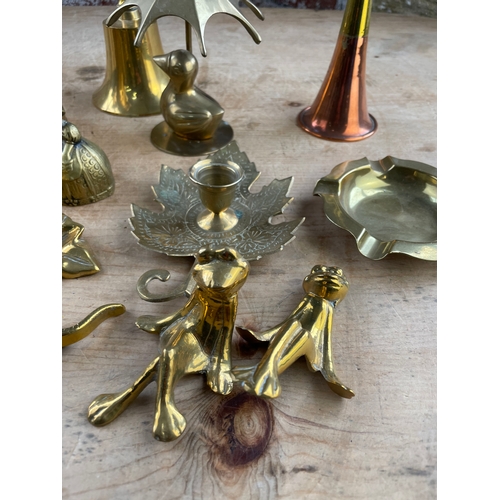 143 - Group Of quality Vintage Brassware Inc Crocodile Nut Cracker