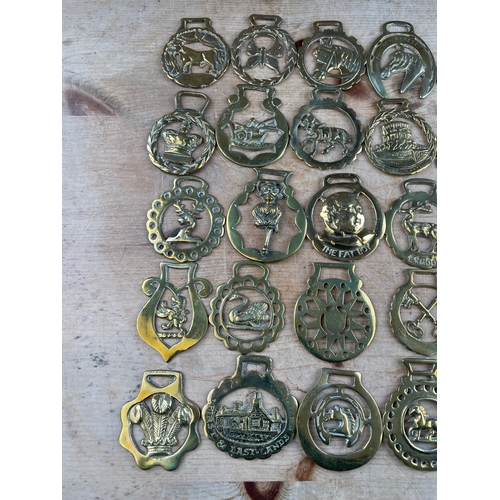 144 - Over 40 Horse Brasses Vintage & Antique.