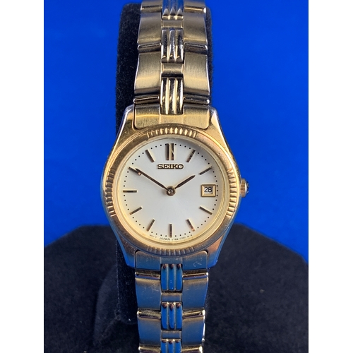 418 - Ladies Seiko Wristwatch V789-0330