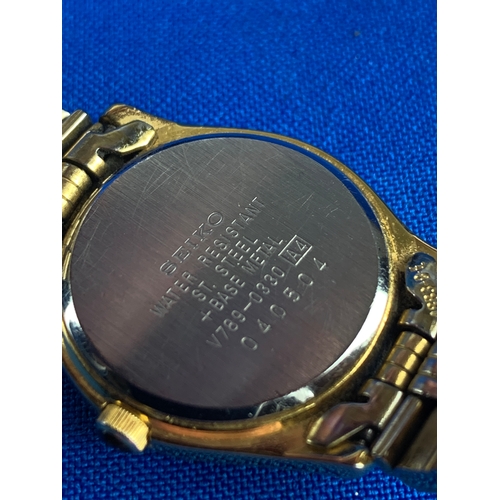 418 - Ladies Seiko Wristwatch V789-0330