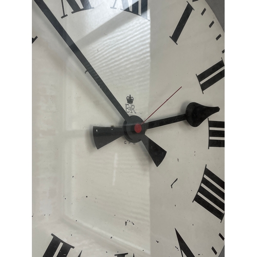 412 - Large ERII G.P.O. Wall Clock 21