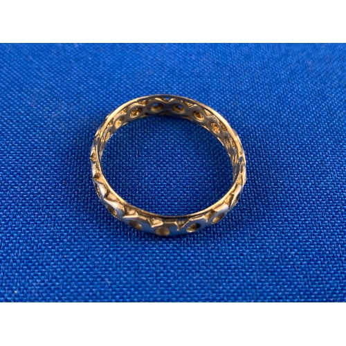 5 - 9ct Gold and Silver Ring - Independently Tested By Jeweller to be Gold and Silver - 2g gross