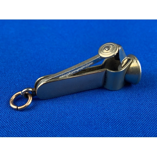 2 - Vintage Cheroot Cutter With 9ct Gold Thumb Accents
