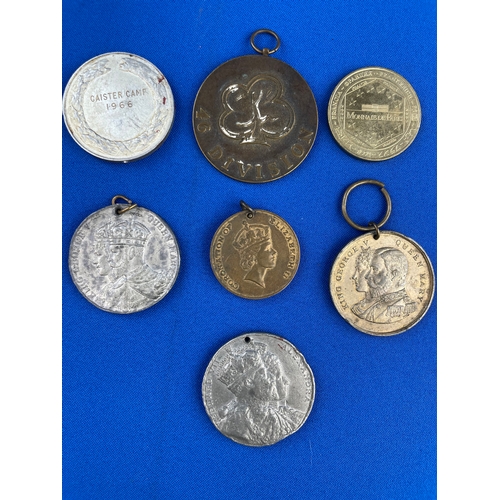 84 - 7 Vintage & antique Medals & Tokens