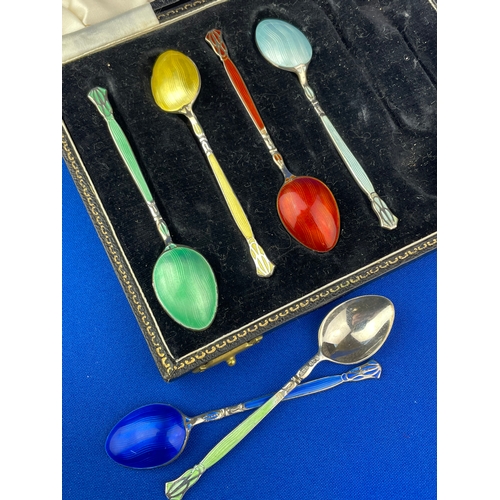 25 - Stunning Boxed Set Of Sterling Silver & Enamel Art Deco Style Tea Spoons. Birmingham 1955.