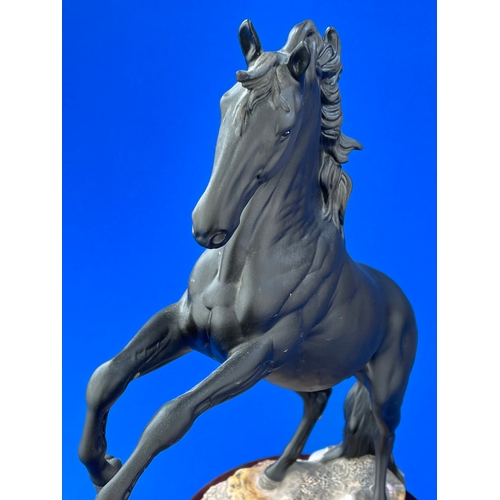 37 - Royal Doulton Cancara The Black Horse DA234: On wooden plinth