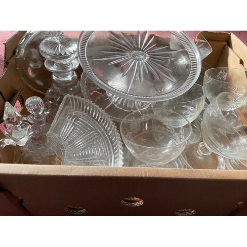 481 - Boxed Lot Of Quality Vintage Glass Items Inc. Cake Plates & Stands