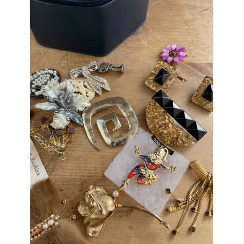 75 - Group of Vintage Brooches In A Christian Dior Box