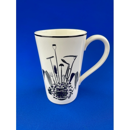 40 - Eric Ravilious 1939 Garden Implements Mug. A Rare Original Beaker Mug From The Garden Implements Lem... 