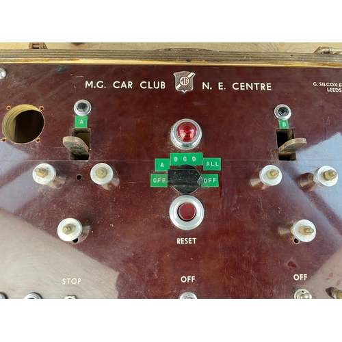 208 - M.G. Car Club North East Centre Tester In Case. Made By G. Silcox & Son Leeds. Automobilia Interest.