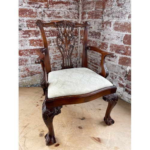 502 - Good Quality Ornate Vintage Childs Chair With Fretwork Back & Claw & Ball Feet.