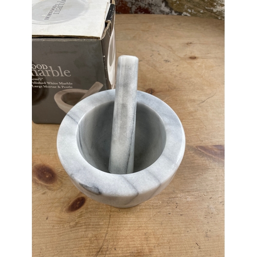 395 - Horwood Marble Mortar & Pestle