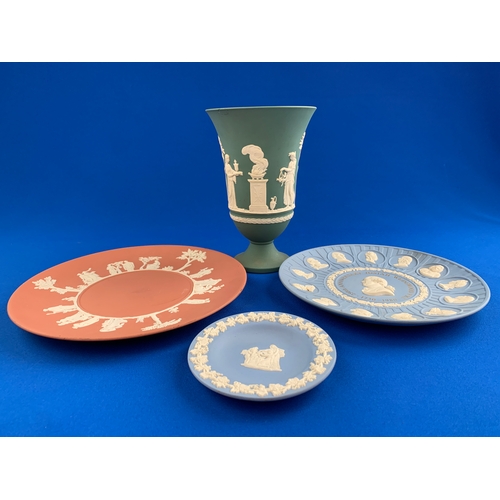 299 - Wedgwood Jasperware inc. Teal Green Footed Vase and Terracotta Plate