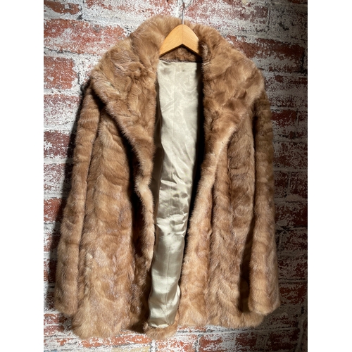 423 - Good Quality Vintage Fur Coat