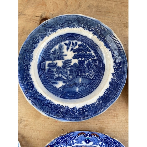 287 - Antique & Vintage Plates. Blue & White, Willow Pattern Etc.