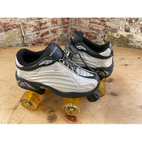 342 - Children's Size 3 Roller Skates