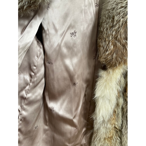 418 - Vintage Silver Fox Fur Coat