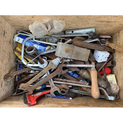 470 - Vintage Box with Selection of Tools