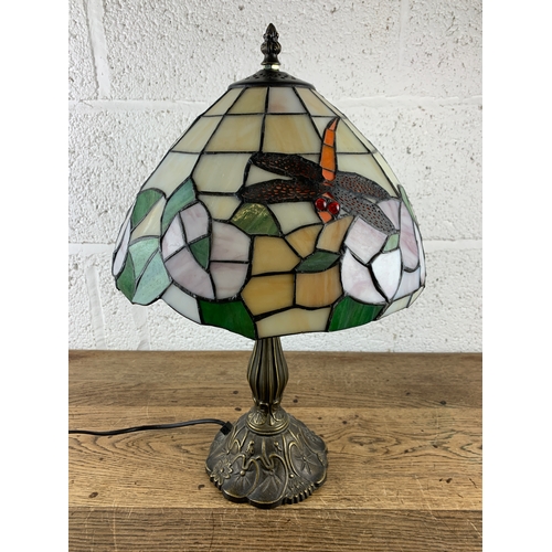 494A - Tiffany Style Table Lamp with Dragonfly Design