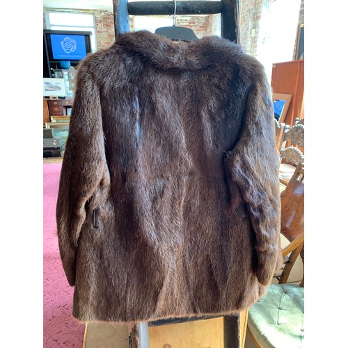 417 - Good Quality Vintage Fur Coat