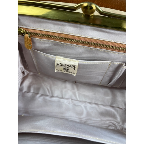 468 - Vintage Handbags, Orivs & 1940's Moreware Tan Pig Skin Leather