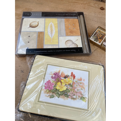 456 - Vintage Table Mats, Novelty Peelers & Cheese Set.