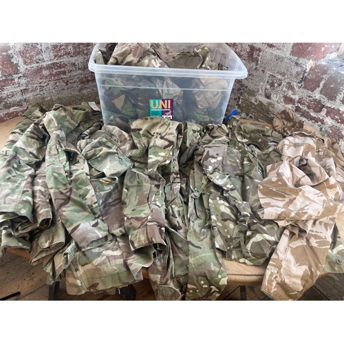 475 - Good Quantity Of Army Surplus Clothing
