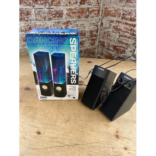 452 - Two Sets Of USB Computer Speakers