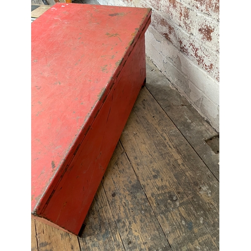 444 - Large Metal Tool Chest & Contents