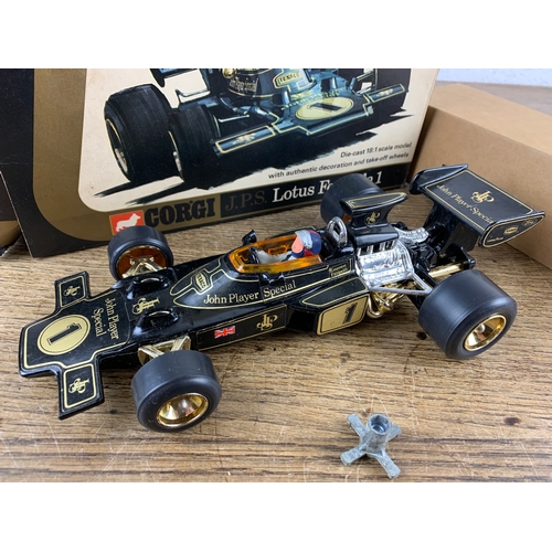 2 - Corgi 1:18 JPS Lotus Formula 1 Die-cast Model Boxed with Wheel Key