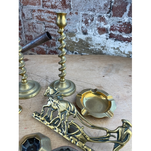 134 - Quality Brass Items Inc. Candlesticks, Pan & Horse Brasses