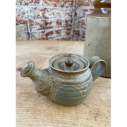 263 - Studio Pottery & Stoneware Items