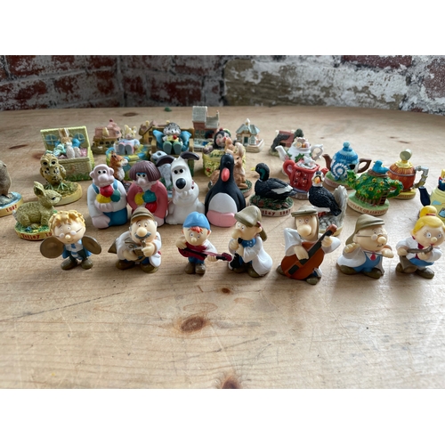 85 - Collection Of Tetley Tea Collectables & Wallace & Gromit Salt & Pepper Shakers