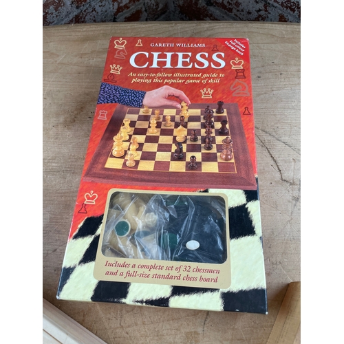 344 - Chess Boards, Pieces & Other Games Inc. Dominos