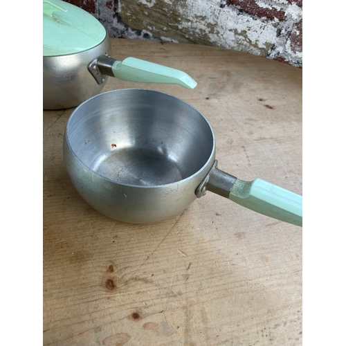 53 - Set Of Four 1950s Mirroware Pans