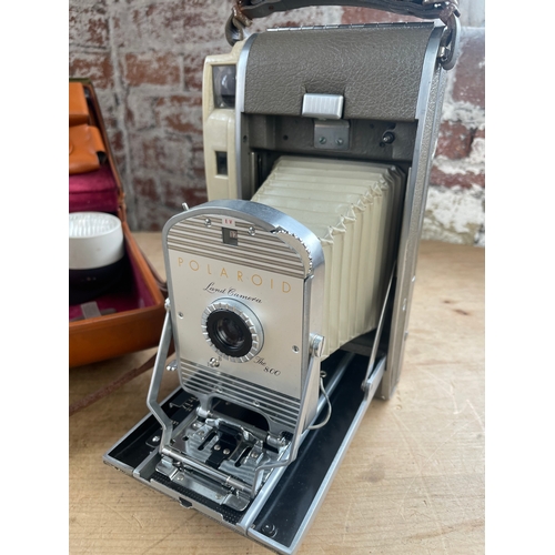 209 - Polaroid 800 Land Camera With Case & Accessories