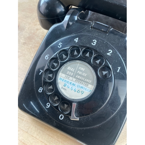 174 - Vintage Black Rotary Dial Telephone.