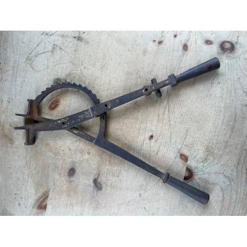 288 - Vintage Widdex Tyre Spreader Tool