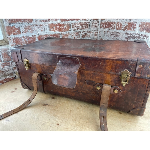 35 - Large Drew & Sons, Piccadilly Gardens Leather Travel Trunk